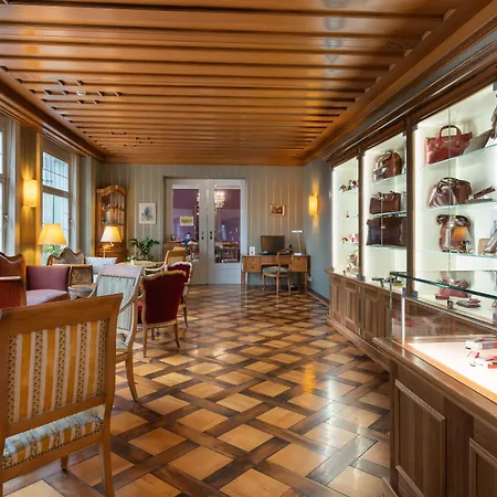 Krebs Hotel