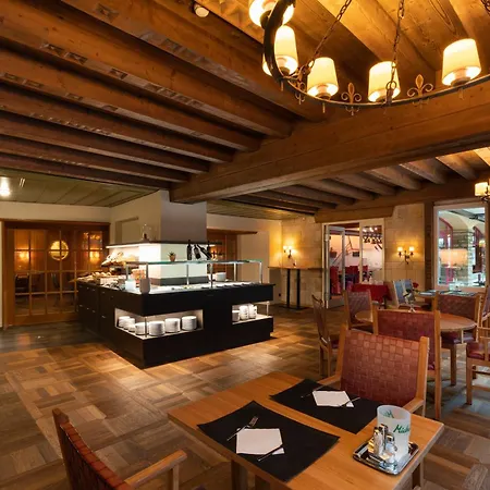 Hotel Krebs 4*