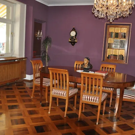 Krebs Szálloda 4*